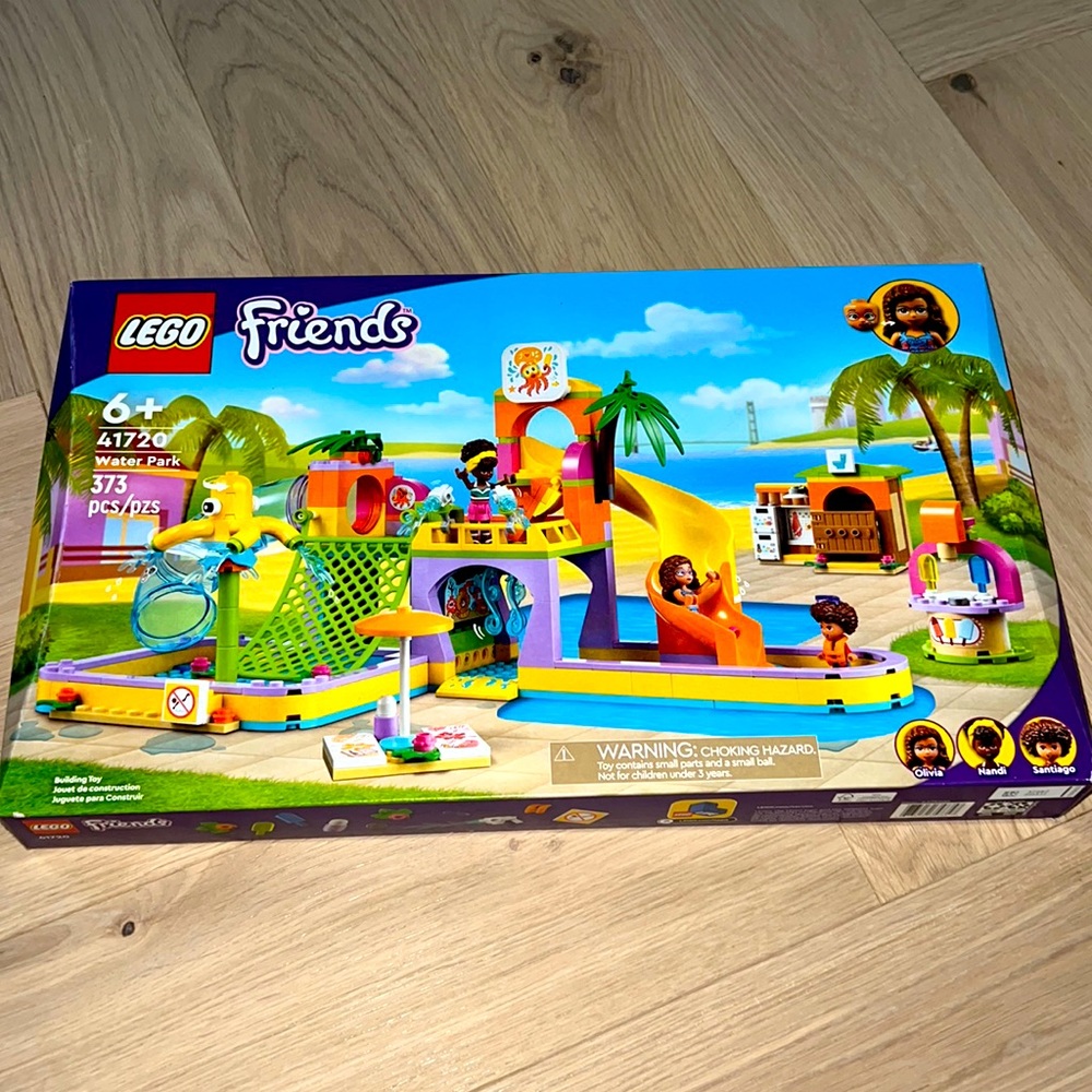 New! Lego Friends waterpark